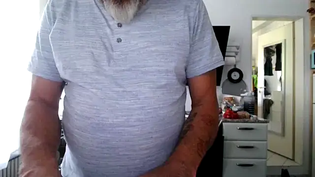 Berg Boy online show from May 31, 6:58 am
