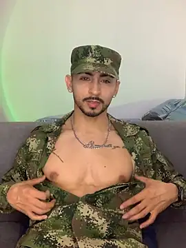 NicolasChest xxx online show from July 12, 2:35 am