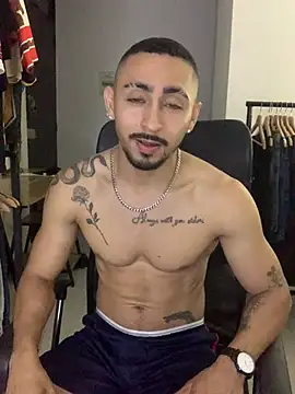 NicolasChest xxx online show from June 30, 1:06 am