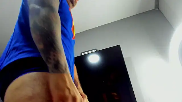 Dante Storm online show from February 11, 3:22 am