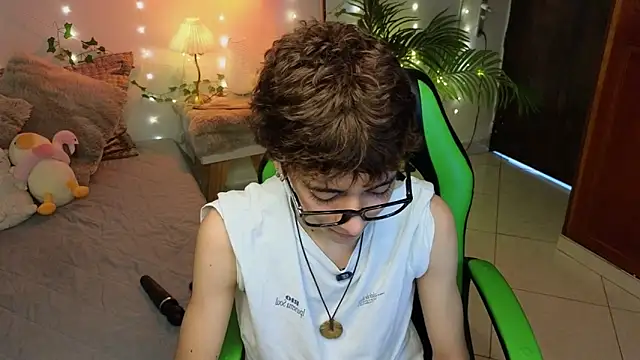 Matty Sparkk online show from May 3, 1:25 pm