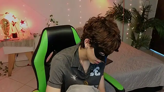 Matty Sparkk online show from June 24, 1:58 pm