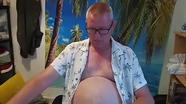 JamesBauer online show from June 27, 5:21 am