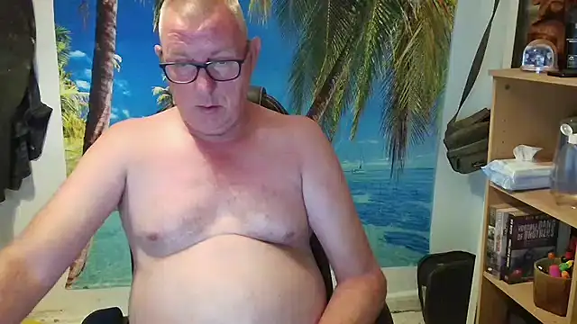 JamesBauer online show from July 5, 4:19 am