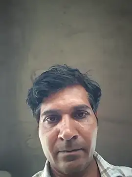 johnny8731 online show from July 13, 1:46 pm