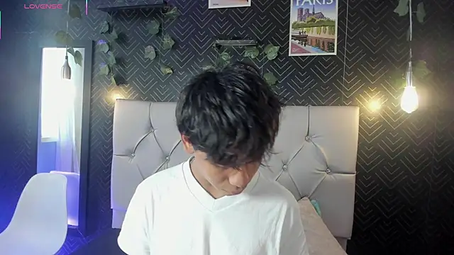 Ethan Westt online show from May 18, 9:41 pm