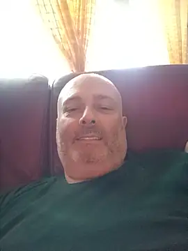 Alexis Bull online show from June 14, 2:41 pm