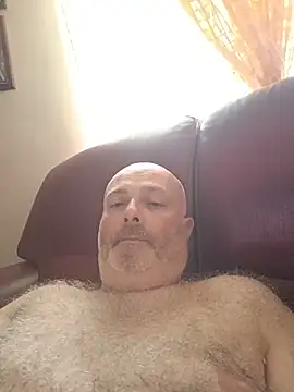 Alexis Bull online show from June 15, 2:42 pm