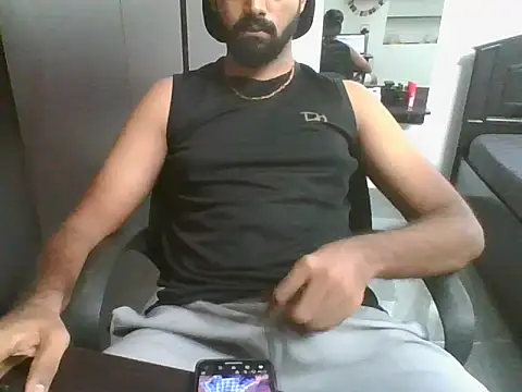lovelyakash69 online show from May 20, 11:06 am