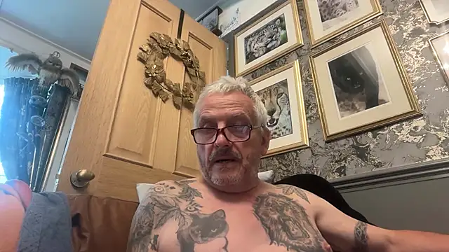 poggles online show from July 23, 5:16 am