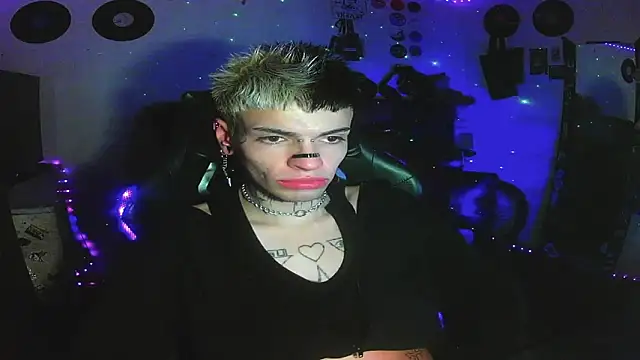 prince x dark online show from July 31, 3:28 am