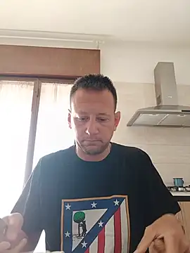 Alessio1987 online show from June 12, 5:39 am
