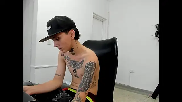 StraightBoy Nick online show from May 14, 4:10 am