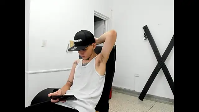 StraightBoy Nick online show from April 27, 8:14 pm