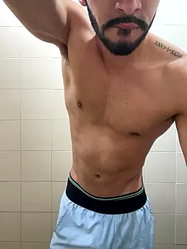Jacksonfranco online show from June 20, 10:37 pm