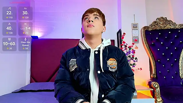 Lucass love online show from May 10, 1:45 pm