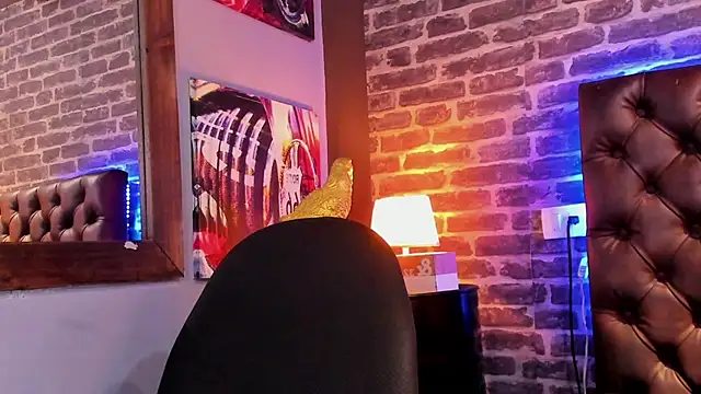 VinzenzRizzo online show from July 20, 2:51 am