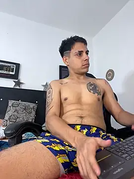 Luke Stone online show from June 13, 10:51 pm