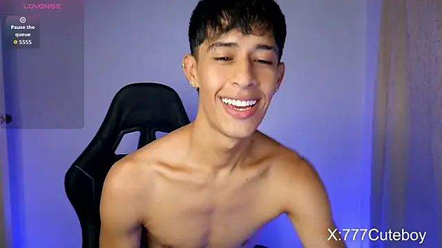 Danny cute 05 online show from July 22, 12:02 am
