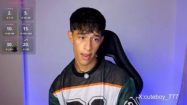 Danny cute 05 online show from July 8, 10:14 pm