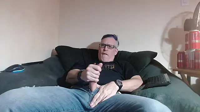 nerdy6 online show from May 6, 4:57 am