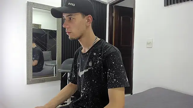  Axel 09 online show from June 7, 4:08 am