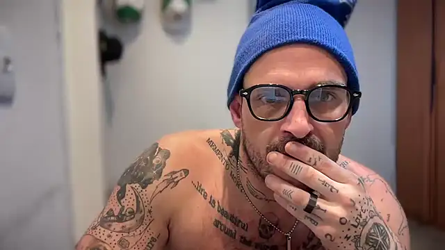 brrasssssillll online show from July 2, 1:48 am