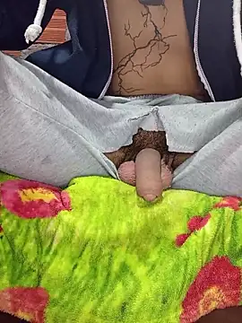 Tattoboy19cm online show from May 6, 6:14 am