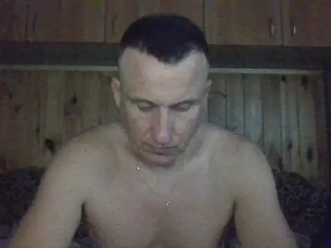Maksymilian1 online show from May 16, 9:24 pm