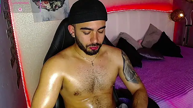 adamhairy online show from July 21, 7:27 pm