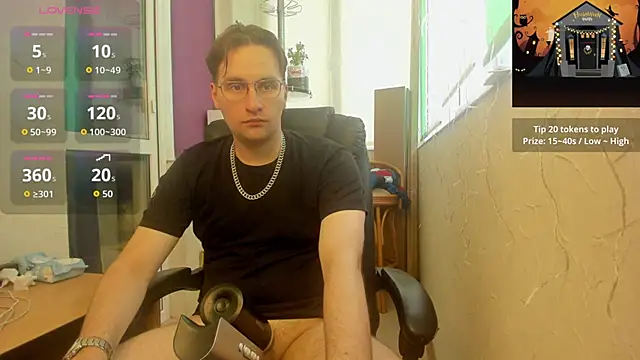 romiosabrino online show from May 30, 4:18 pm