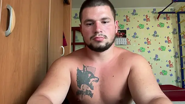 chiraq1945 online show from August 2, 8:01 am