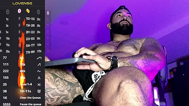 Max-prada online show from May 16, 2:31 am