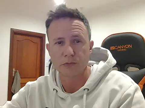 TroyDieselXXX online show from May 11, 4:59 pm