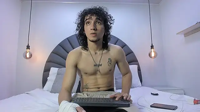 JackesTaylor online show from May 19, 6:30 am