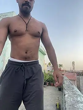 fireboyyyyy online show from May 20, 12:55 pm
