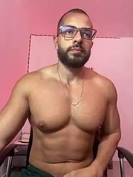 magnumchris online show from May 16, 3:10 pm