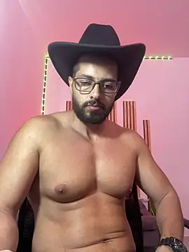 magnumchris online show from May 7, 2:50 pm