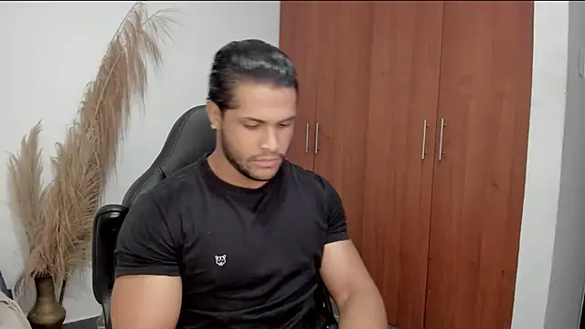 Evansdark1 online show from June 7, 12:39 am
