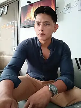 Hiroshi Shen online show from August 5, 12:54 pm