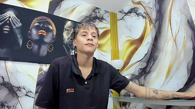 mono blonde online show from July 12, 11:45 am
