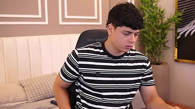Ethan occonor online show from May 8, 1:11 pm