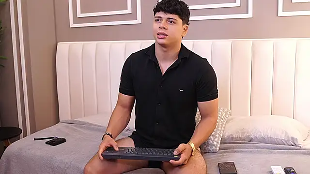 Ethan occonor online show from April 29, 1:05 pm