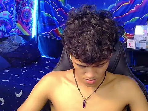 kenbigcockxx online show from July 28, 7:39 pm