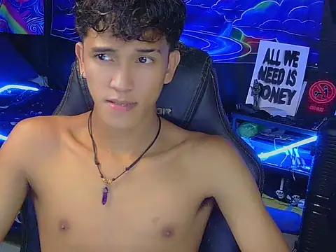 kenbigcockxx online show from July 23, 9:28 am