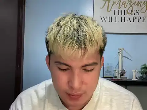 lovely jay online show from May 15, 8:06 pm