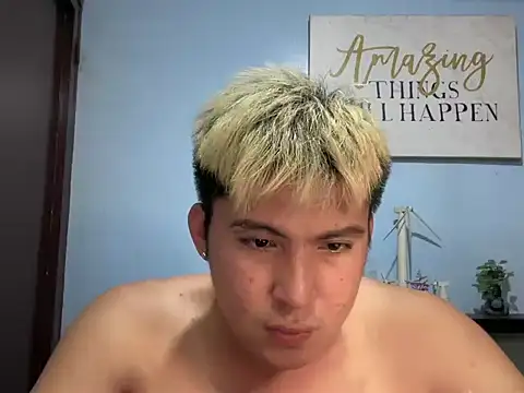 lovely jay online show from April 28, 7:18 pm