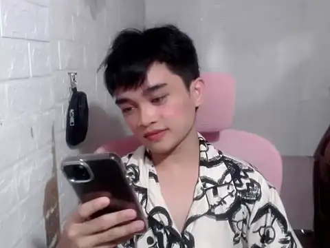 sexysam14 online show from May 8, 3:56 pm