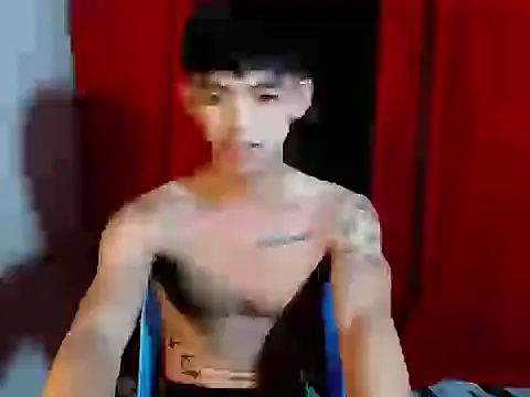 urhunky boy online show from May 3, 7:44 am