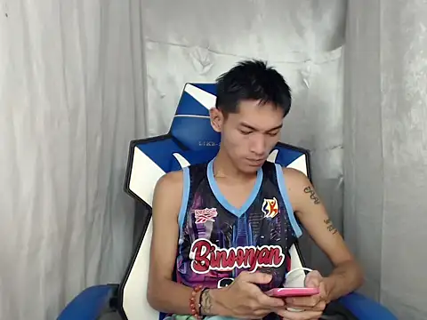 riks tyler online show from June 9, 2:52 pm